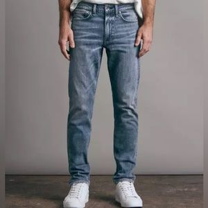 Rag & Bone NWT - Fit 2 Slim | 32x32 - “Mackie” Loopback Jean